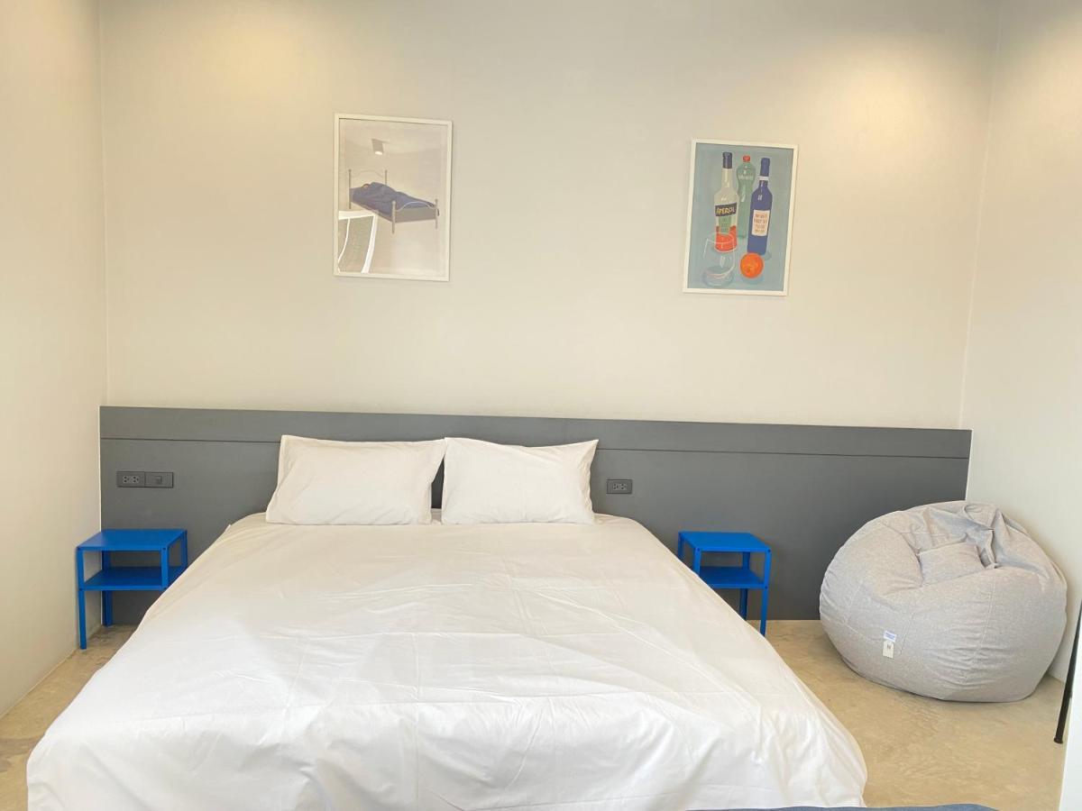 Pier 808 Hostel Бангкок Екстер'єр фото